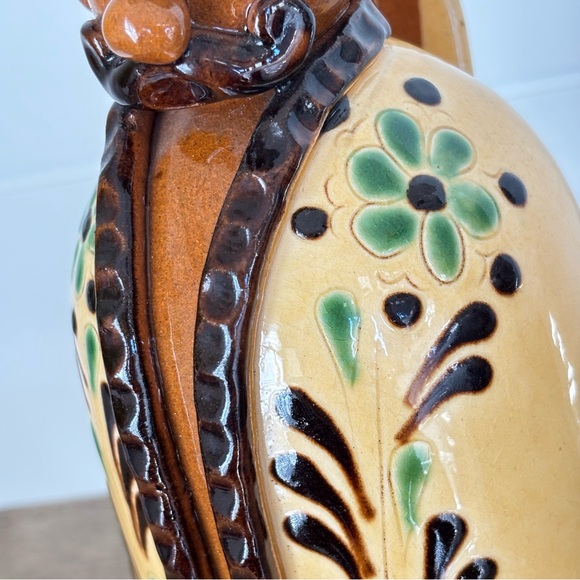 Vinatge Hungarian Miska Folk Art Pottery Wine Jug - Picture 9 of 17